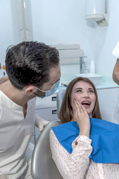 Best Weekend Emergency Dentist in Linntown, PA